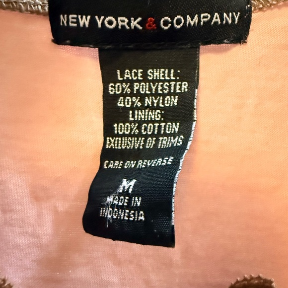 New York & Company Y2K Pink Floral Lace Blouse - Picture 3 of 5